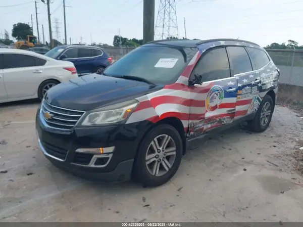 1GNKRHKD4GJ224123 2016 CHEVROLET TRAVERSE - Image 2