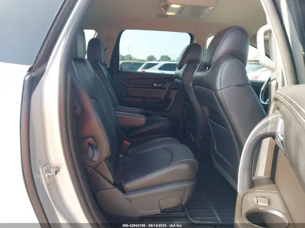 1GNKRHKD4HJ130728 2017 CHEVROLET TRAVERSE - Image 8