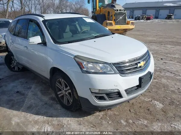 1GNKRHKD4HJ142099 2017 CHEVROLET TRAVERSE - Image 1