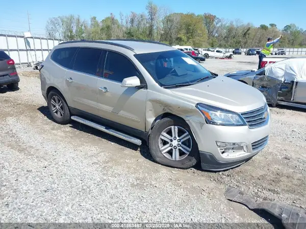 1GNKRHKD4HJ224432 2017 CHEVROLET TRAVERSE - Image 1