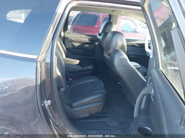 1GNKRHKD4HJ278622 2017 CHEVROLET TRAVERSE - Image 8