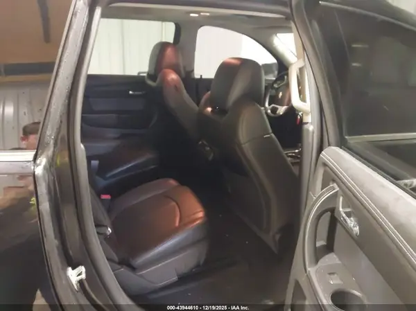 1GNKRHKD4HJ331657 2017 CHEVROLET TRAVERSE - Image 8