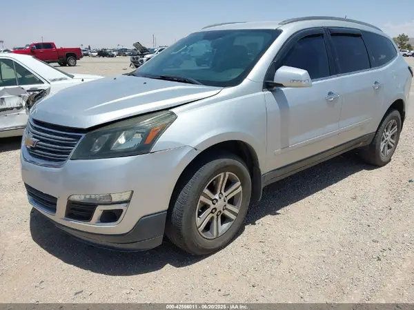 1GNKRHKD5GJ113855 2016 CHEVROLET TRAVERSE - Image 2