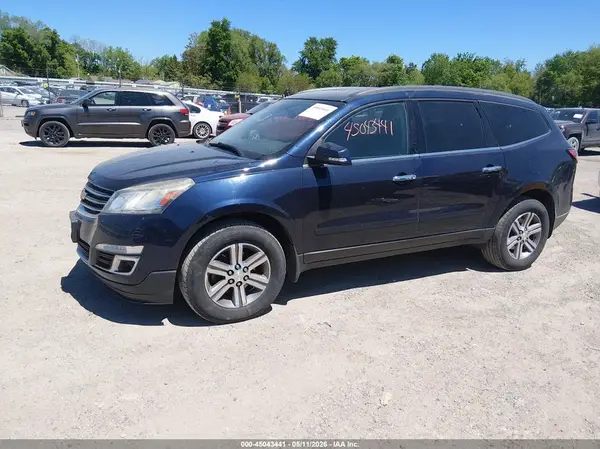 1GNKRHKD5GJ143292 2016 CHEVROLET TRAVERSE - Image 2