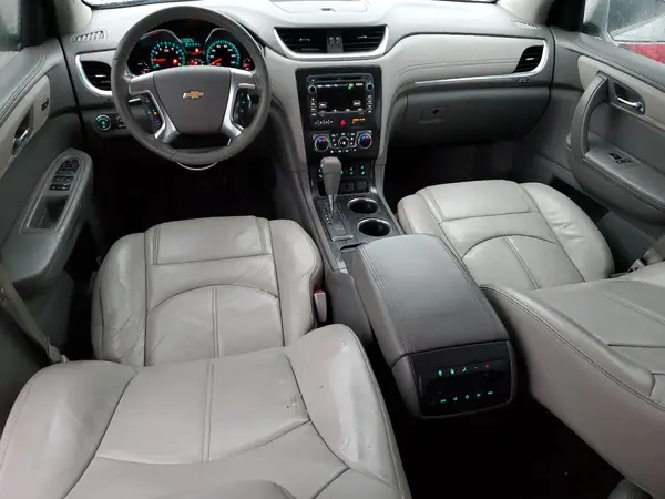 1GNKRHKD5GJ160075 2016 CHEVROLET TRAVERSE - Image 8