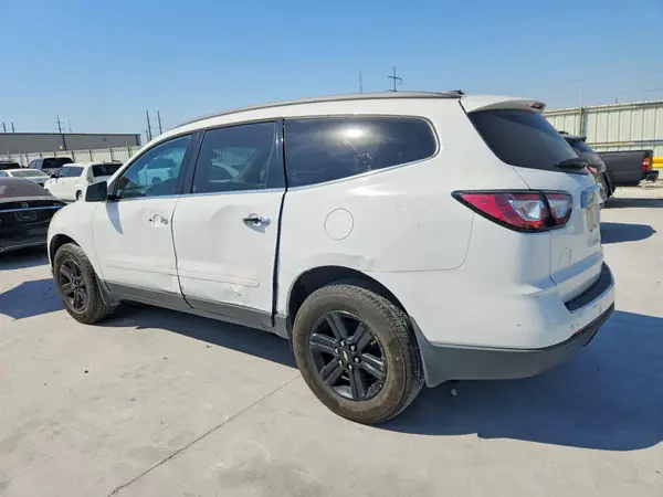 1GNKRHKD5GJ166667 2016 CHEVROLET TRAVERSE - Image 2