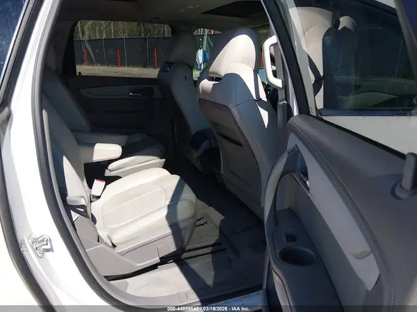 1GNKRHKD5GJ191827 2016 CHEVROLET TRAVERSE - Image 8