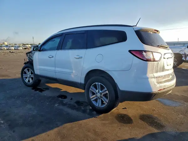 1GNKRHKD5HJ161258 2017 CHEVROLET TRAVERSE - Image 2
