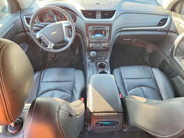 1GNKRHKD5HJ173961 2017 CHEVROLET TRAVERSE - Image 8