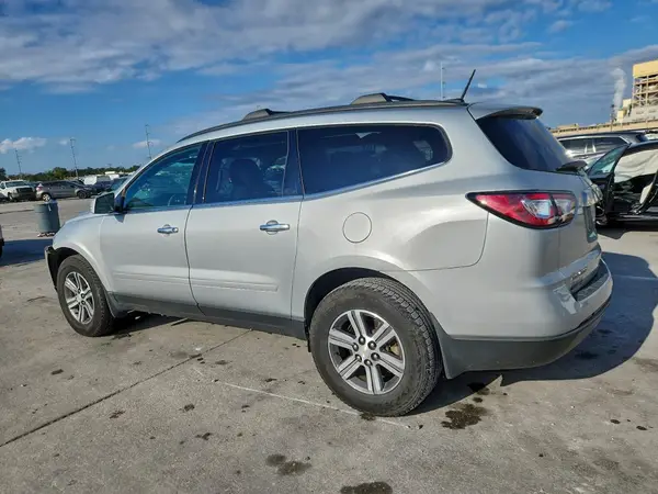 1GNKRHKD5HJ185804 2017 CHEVROLET TRAVERSE - Image 2