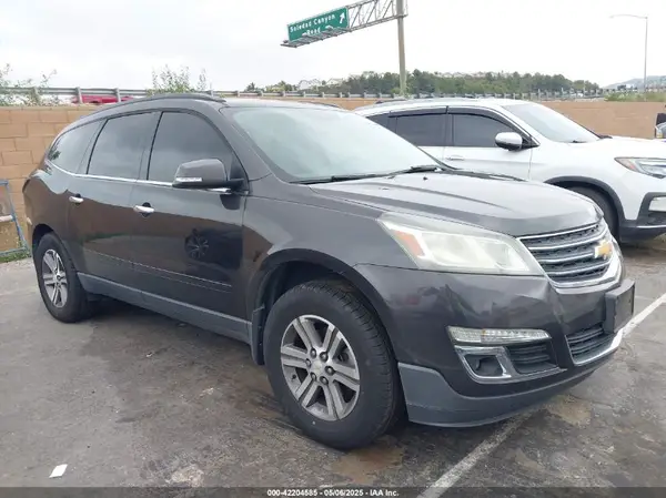 1GNKRHKD5HJ258511 2017 CHEVROLET TRAVERSE - Image 1