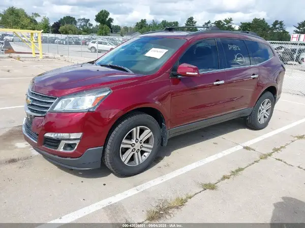 1GNKRHKD5HJ259447 2017 CHEVROLET TRAVERSE - Image 2