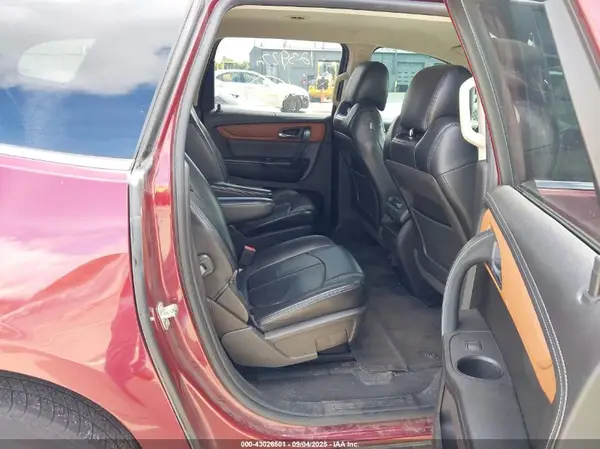 1GNKRHKD5HJ259447 2017 CHEVROLET TRAVERSE - Image 8