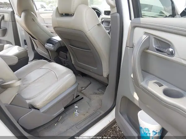 1GNKRHKD5HJ337452 2017 CHEVROLET TRAVERSE - Image 8