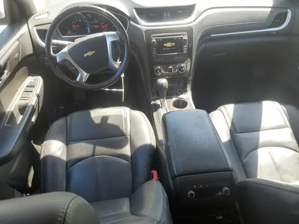 1GNKRHKD5HJ342943 2017 CHEVROLET TRAVERSE - Image 8