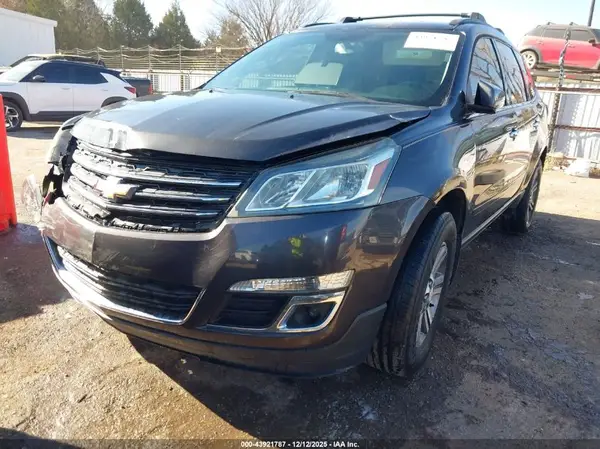 1GNKRHKD6GJ121222 2016 CHEVROLET TRAVERSE - Image 2