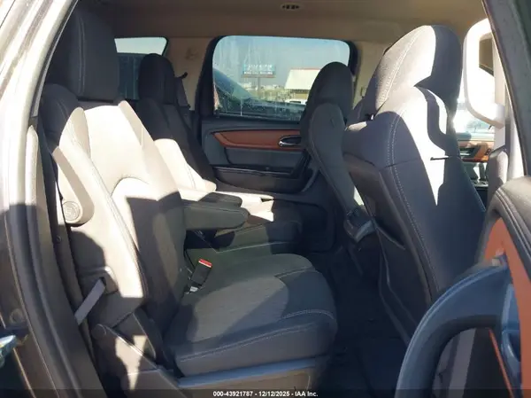 1GNKRHKD6GJ121222 2016 CHEVROLET TRAVERSE - Image 8