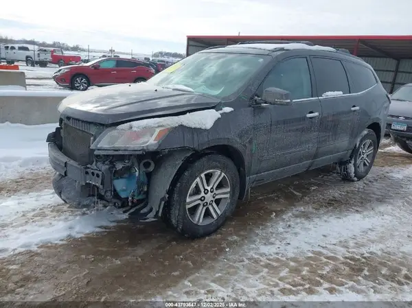 1GNKRHKD6GJ138604 2016 CHEVROLET TRAVERSE - Image 2