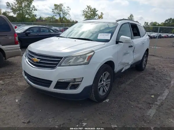 1GNKRHKD6GJ308346 2016 CHEVROLET TRAVERSE - Image 2