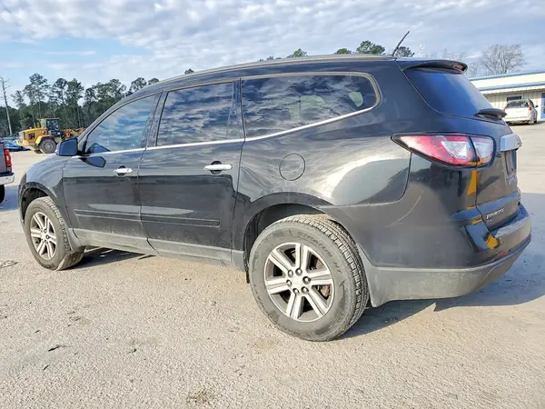 1GNKRHKD6HJ282154 2017 CHEVROLET TRAVERSE - Image 2