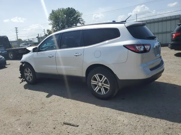 1GNKRHKD6HJ284602 2017 CHEVROLET TRAVERSE - Image 2