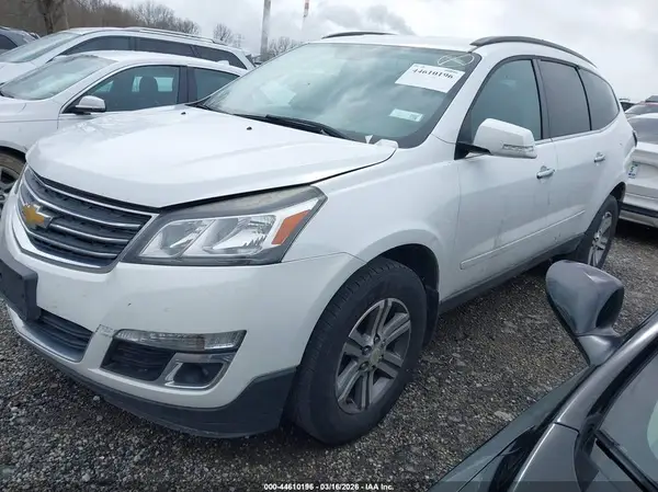 1GNKRHKD7GJ123108 2016 CHEVROLET TRAVERSE - Image 2