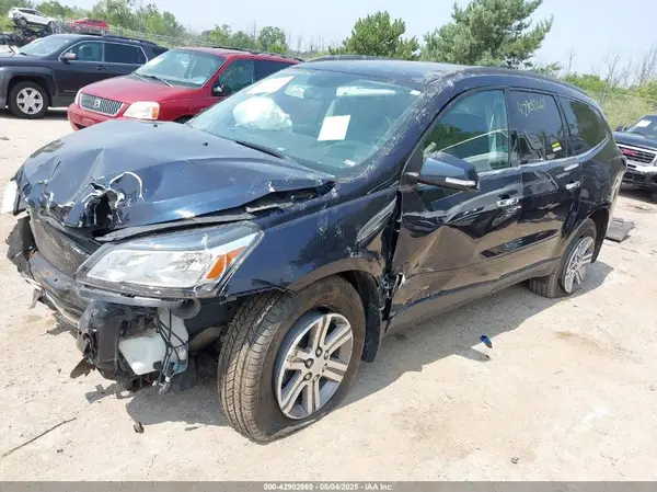 1GNKRHKD7GJ148879 2016 CHEVROLET TRAVERSE - Image 2