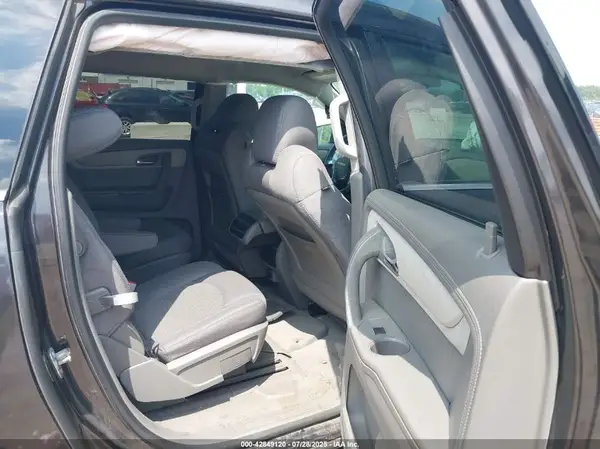 1GNKRHKD7GJ161518 2016 CHEVROLET TRAVERSE - Image 8