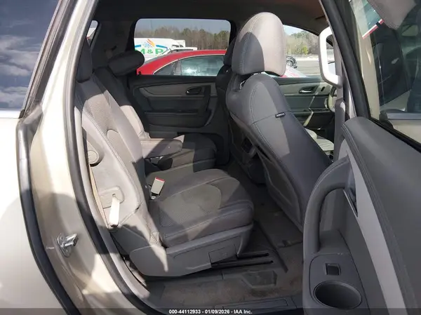 1GNKRHKD7GJ172776 2016 CHEVROLET TRAVERSE - Image 8