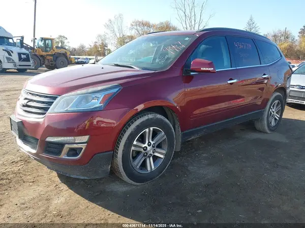 1GNKRHKD7GJ266009 2016 CHEVROLET TRAVERSE - Image 2