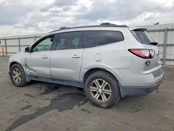 1GNKRHKD7GJ274482 2016 CHEVROLET TRAVERSE - Image 2