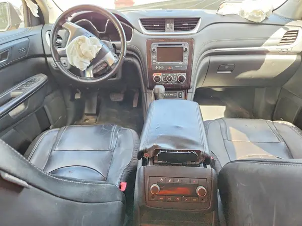 1GNKRHKD7GJ323292 2016 CHEVROLET TRAVERSE - Image 8