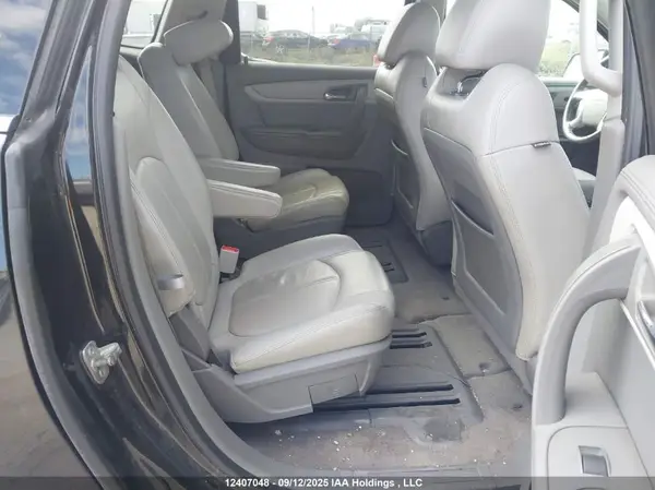 1GNKRHKD7HJ100476 2017 CHEVROLET TRAVERSE - Image 8