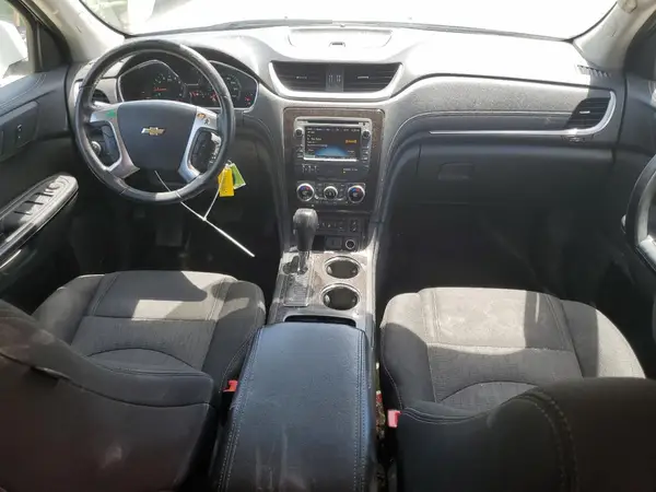 1GNKRHKD7HJ126138 2017 CHEVROLET TRAVERSE - Image 8