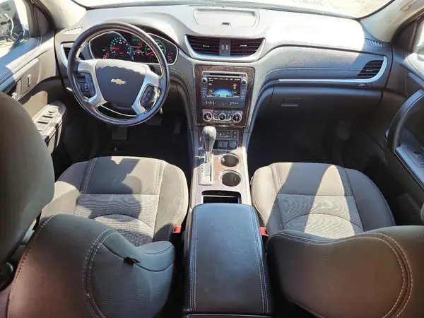 1GNKRHKD7HJ159026 2017 CHEVROLET TRAVERSE - Image 8