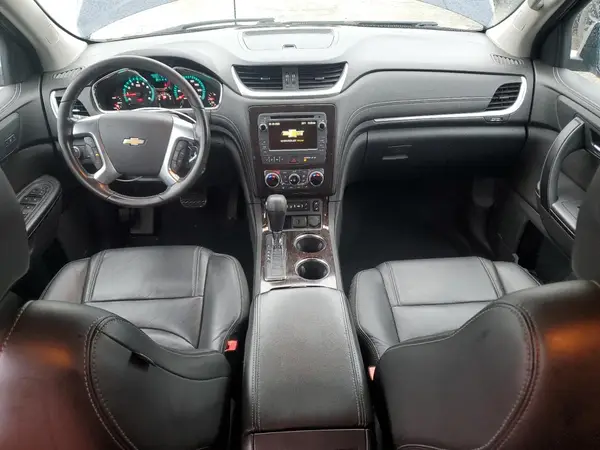 1GNKRHKD7HJ169958 2017 CHEVROLET TRAVERSE - Image 8