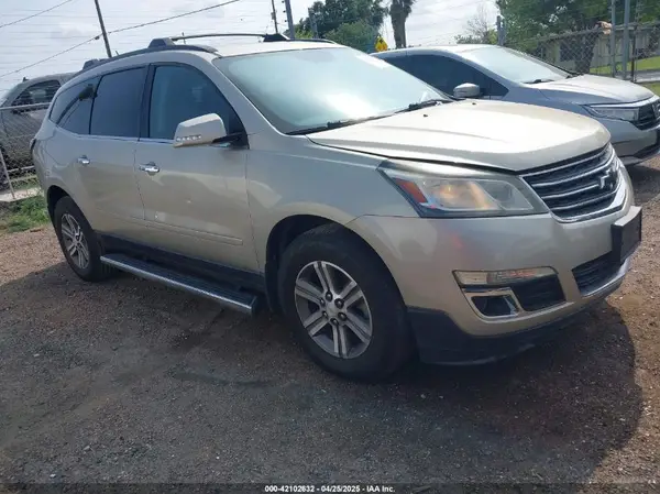 1GNKRHKD7HJ177932 2017 CHEVROLET TRAVERSE - Image 1