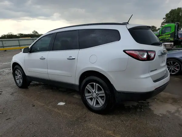 1GNKRHKD7HJ244061 2017 CHEVROLET TRAVERSE - Image 2