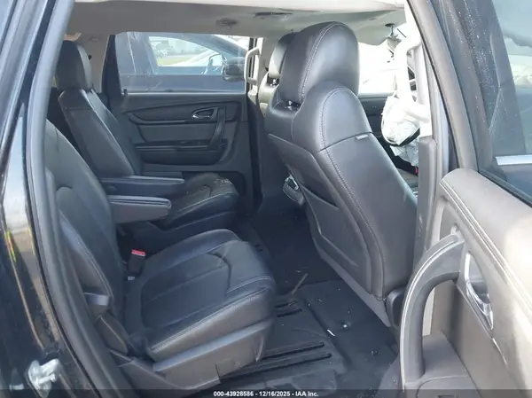 1GNKRHKD7HJ255416 2017 CHEVROLET TRAVERSE - Image 8