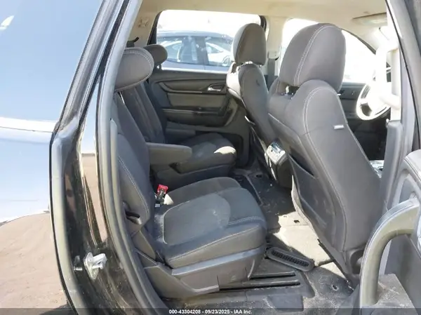 1GNKRHKD7HJ283877 2017 CHEVROLET TRAVERSE - Image 8