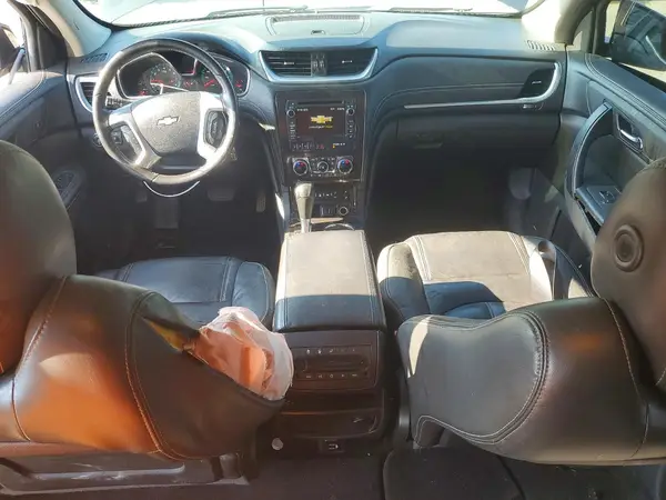 1GNKRHKD7HJ310639 2017 CHEVROLET TRAVERSE - Image 8