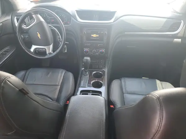 1GNKRHKD7HJ325643 2017 CHEVROLET TRAVERSE - Image 8