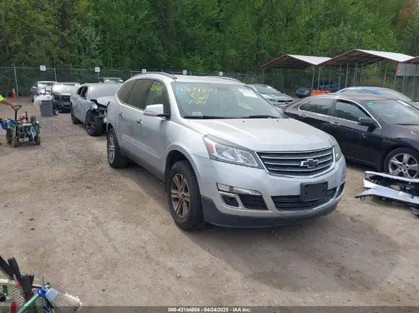 1GNKRHKD7HJ346427 2017 CHEVROLET TRAVERSE - Image 1