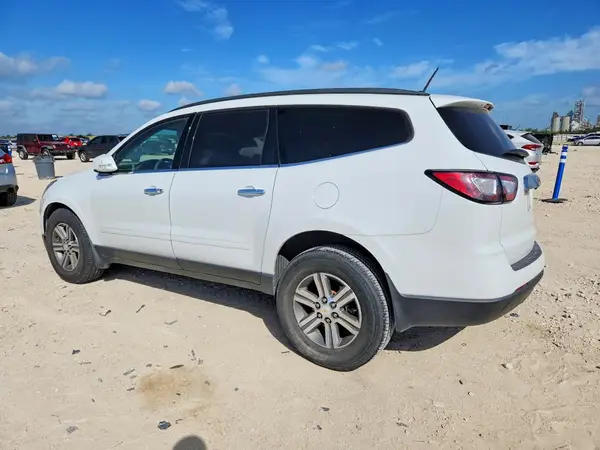 1GNKRHKD8GJ121738 2016 CHEVROLET TRAVERSE - Image 2