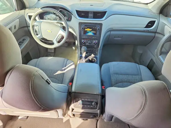 1GNKRHKD8GJ121738 2016 CHEVROLET TRAVERSE - Image 8