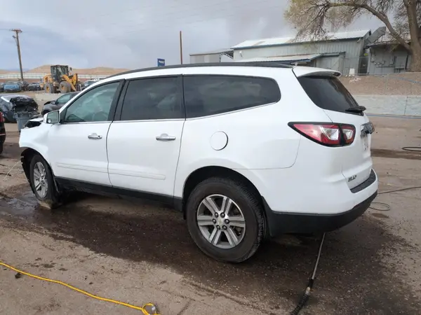 1GNKRHKD8GJ129872 2016 CHEVROLET TRAVERSE - Image 2