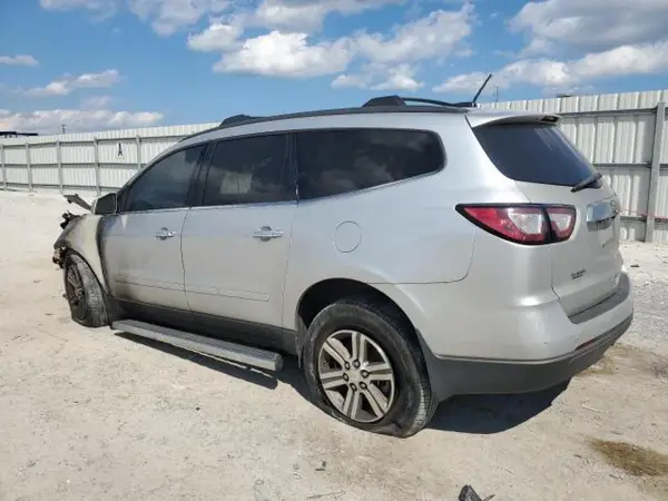 1GNKRHKD8GJ211617 2016 CHEVROLET TRAVERSE - Image 2
