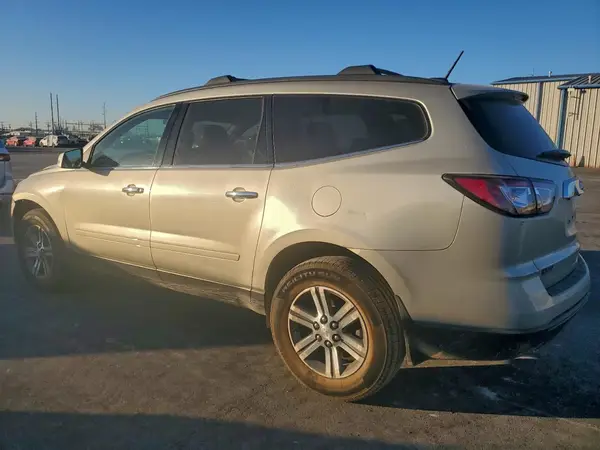 1GNKRHKD8GJ232838 2016 CHEVROLET TRAVERSE - Image 2