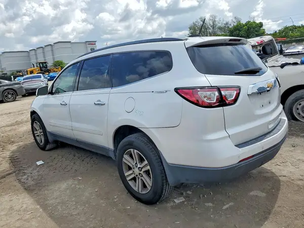 1GNKRHKD8GJ276211 2016 CHEVROLET TRAVERSE - Image 2