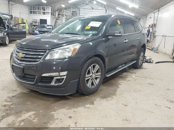 1GNKRHKD8GJ292201 2016 CHEVROLET TRAVERSE - Image 2
